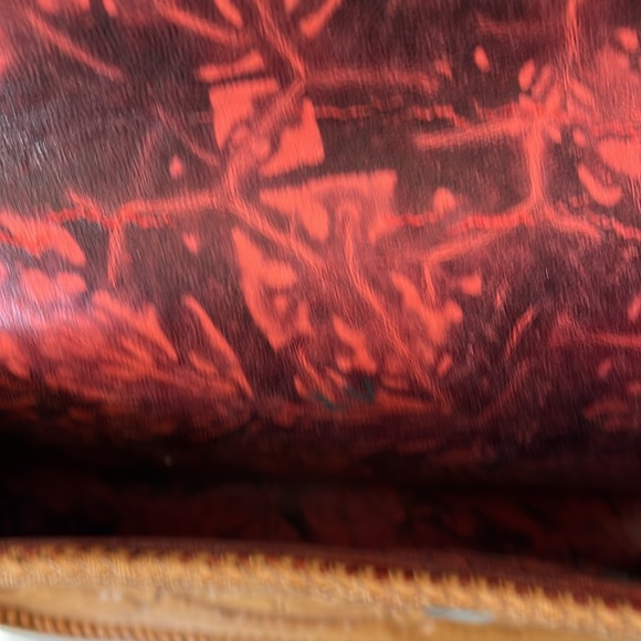 Vintage Tooled Unbranded Leather Purse - Picture 10 of 15
